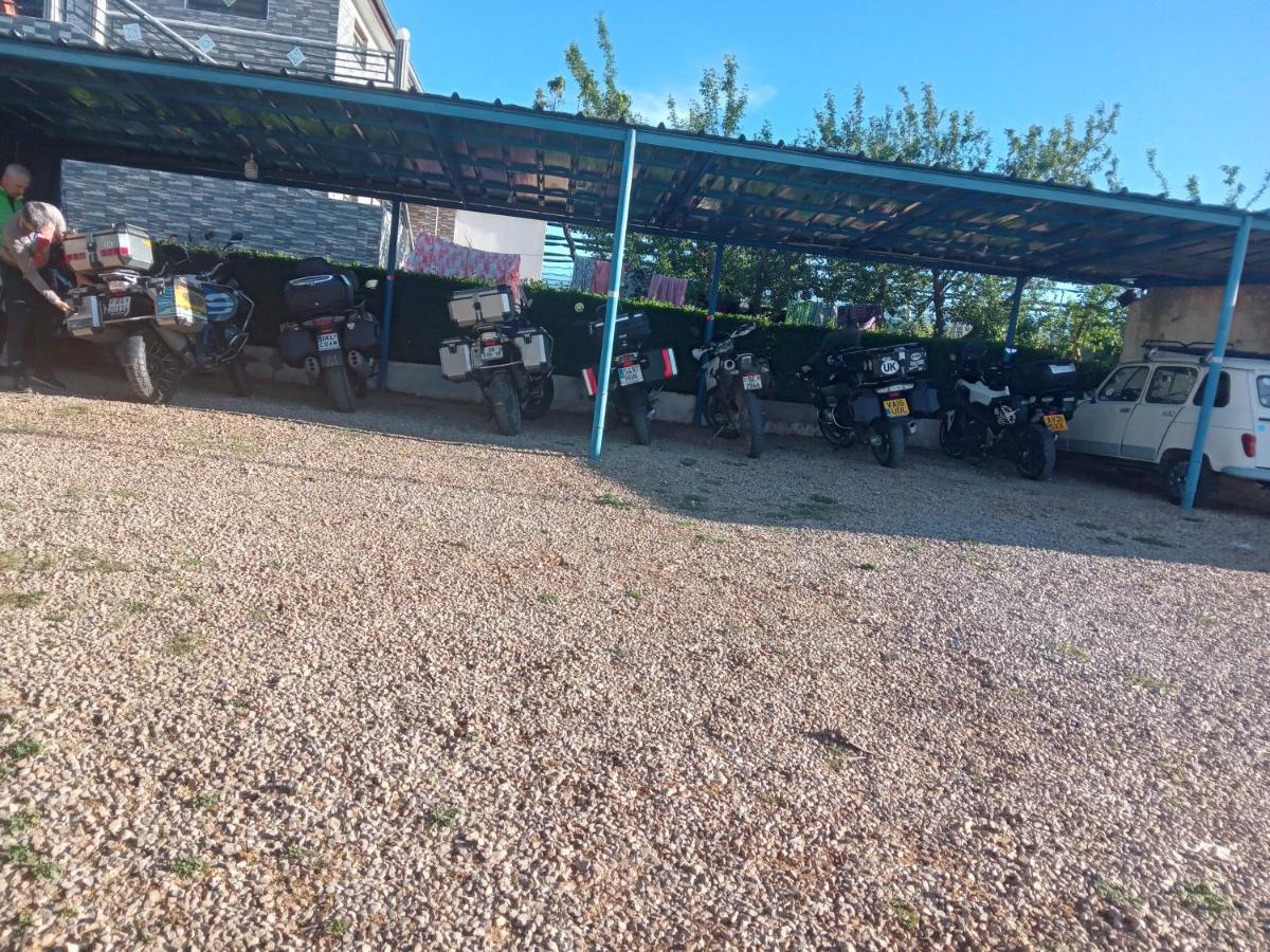 Motel Ain Mersa Ifrane  Extérieur photo